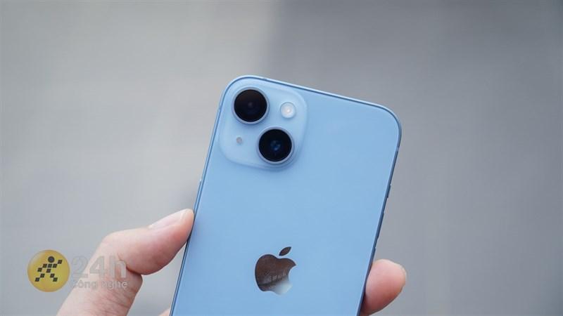 Cụm camera sau của iPhone 14.