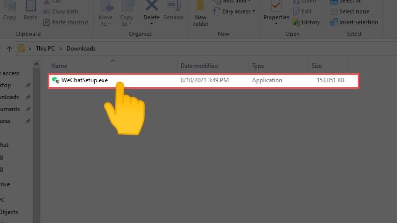 alt text: Tìm file cài đặt WeChatSetup.exe trong thư mục tải xuống