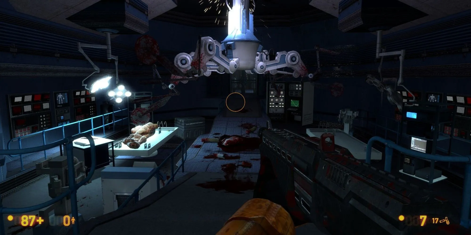 Ảnh chụp màn hình Half-Life Black Mesa với khung cảnh chiến đấu quen thuộc