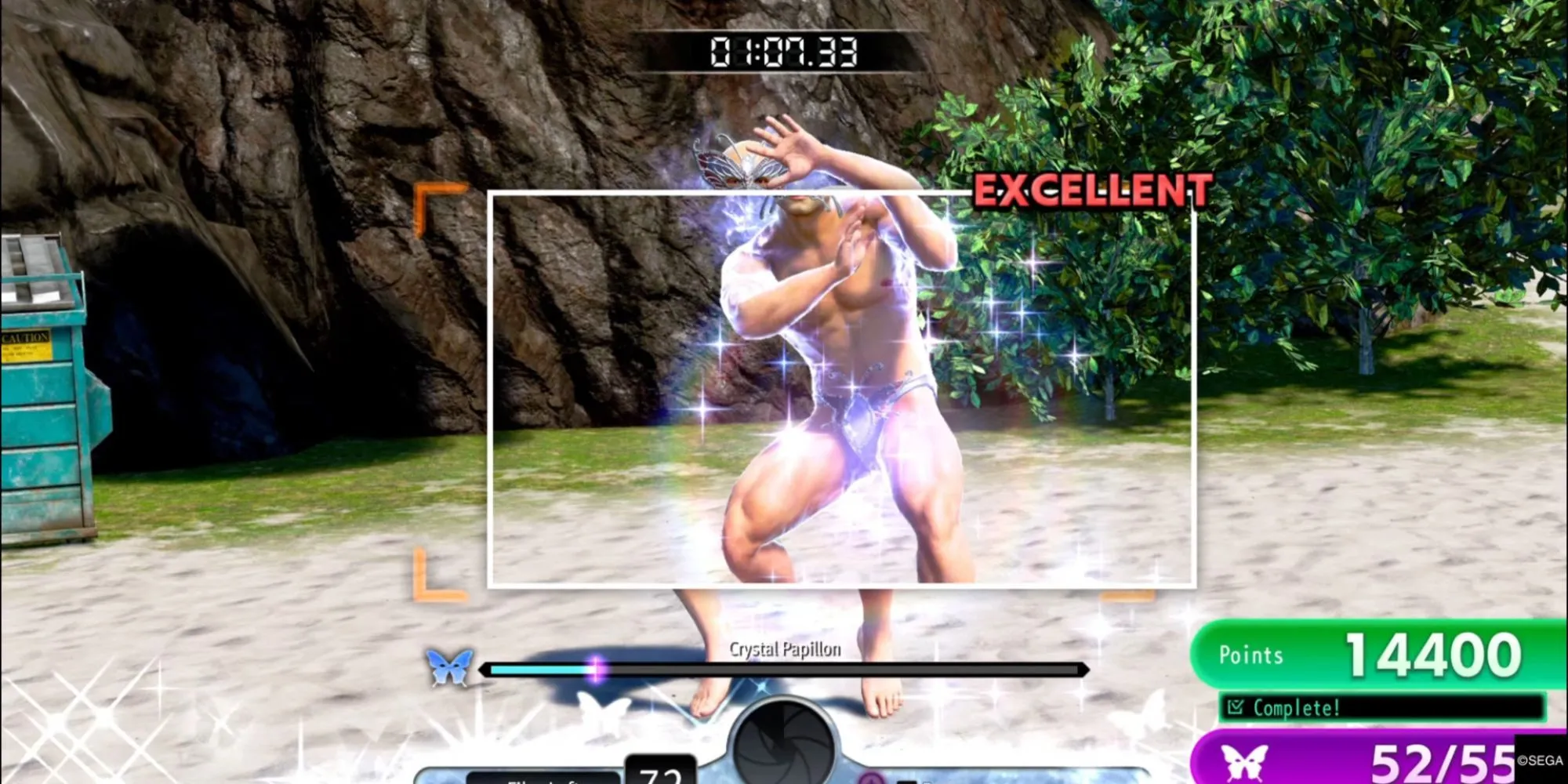 Cuộc đối đầu với Crystal Papillon huyền thoại trong minigame Sicko Snap.