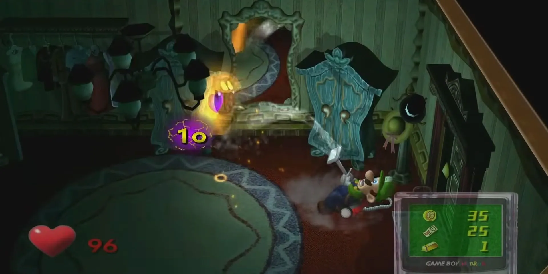 Luigi sử dụng máy hút Poltergust bắt ma trong Luigi's Mansion