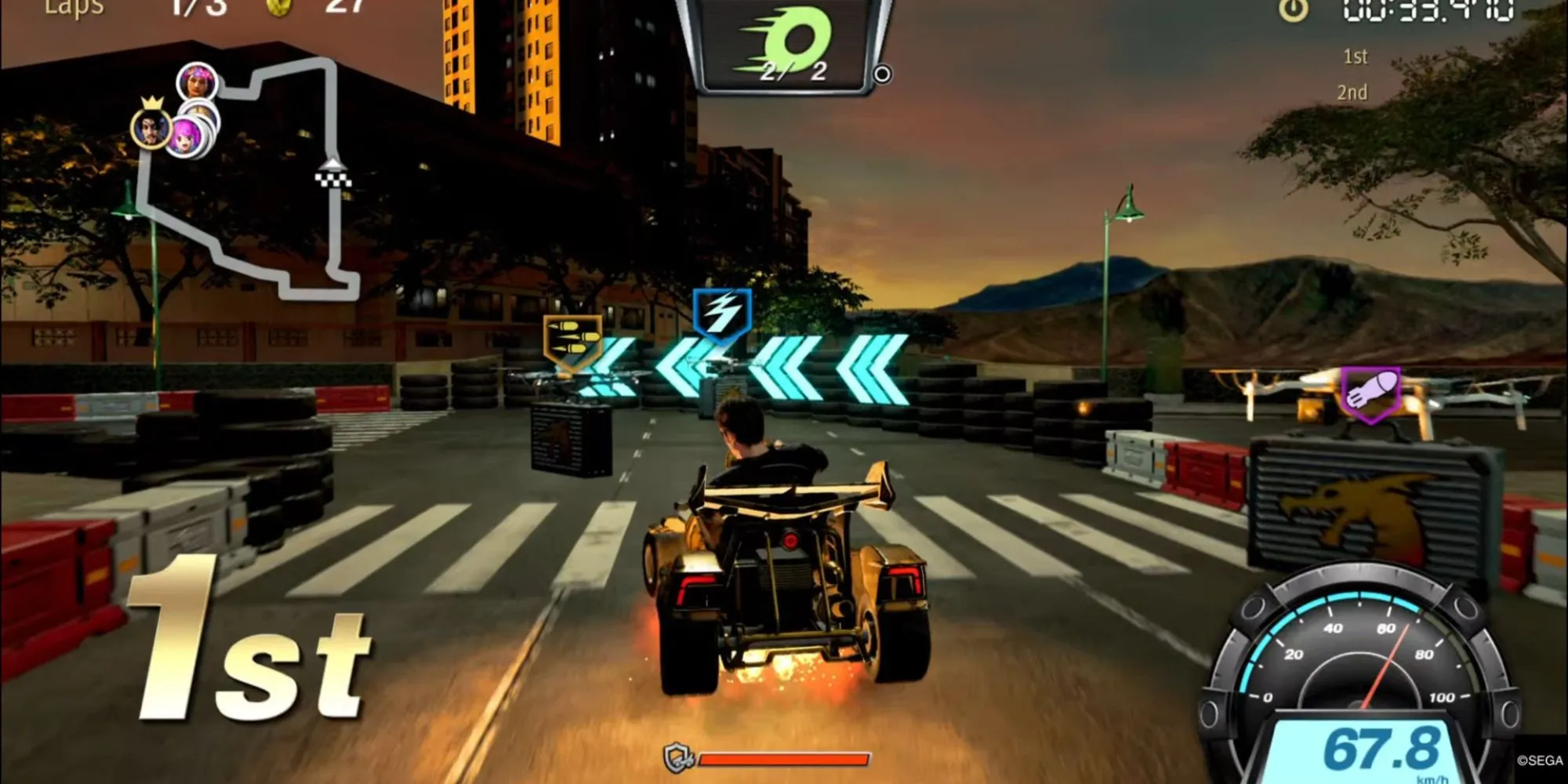 Majima đua xe đối đầu với Ran trong Dragon Kart Pirate Yakuza