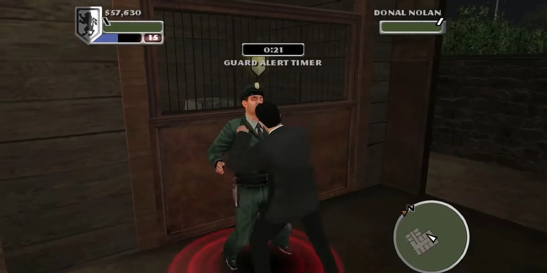 Nhân vật chính đối đầu với một tên lính gác trong game The Godfather