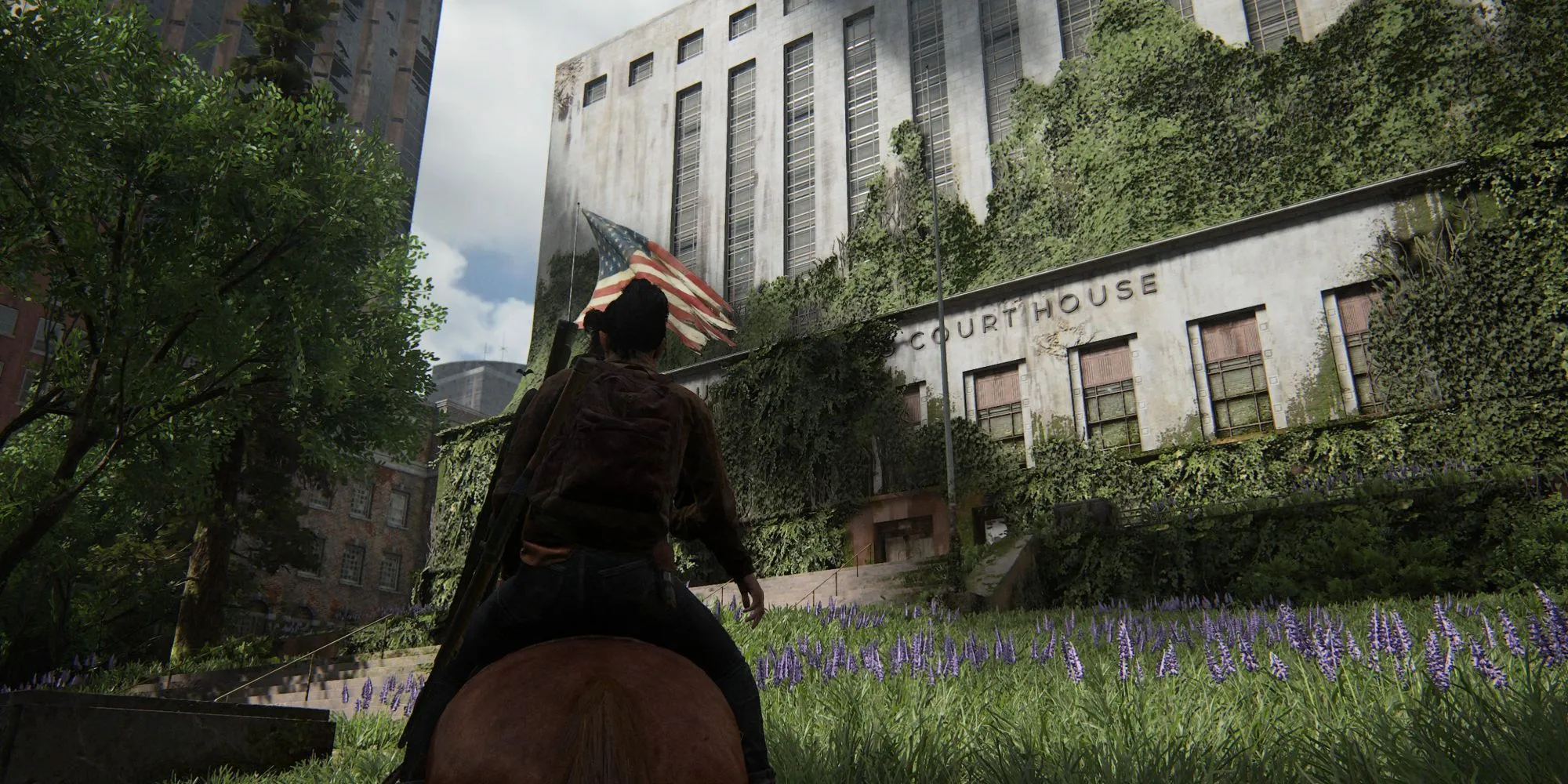 Tháp Space Needle nổi tiếng ở Seattle, bị thực vật xâm lấn trong The Last of Us 2.