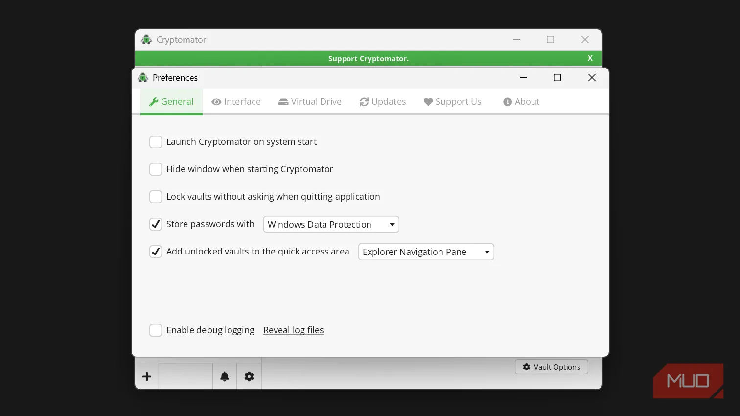 Cửa sổ cài đặt chung Cryptomator trên Windows, hiển thị tùy chọn ổ đĩa ảo và giao diện danh sách vault