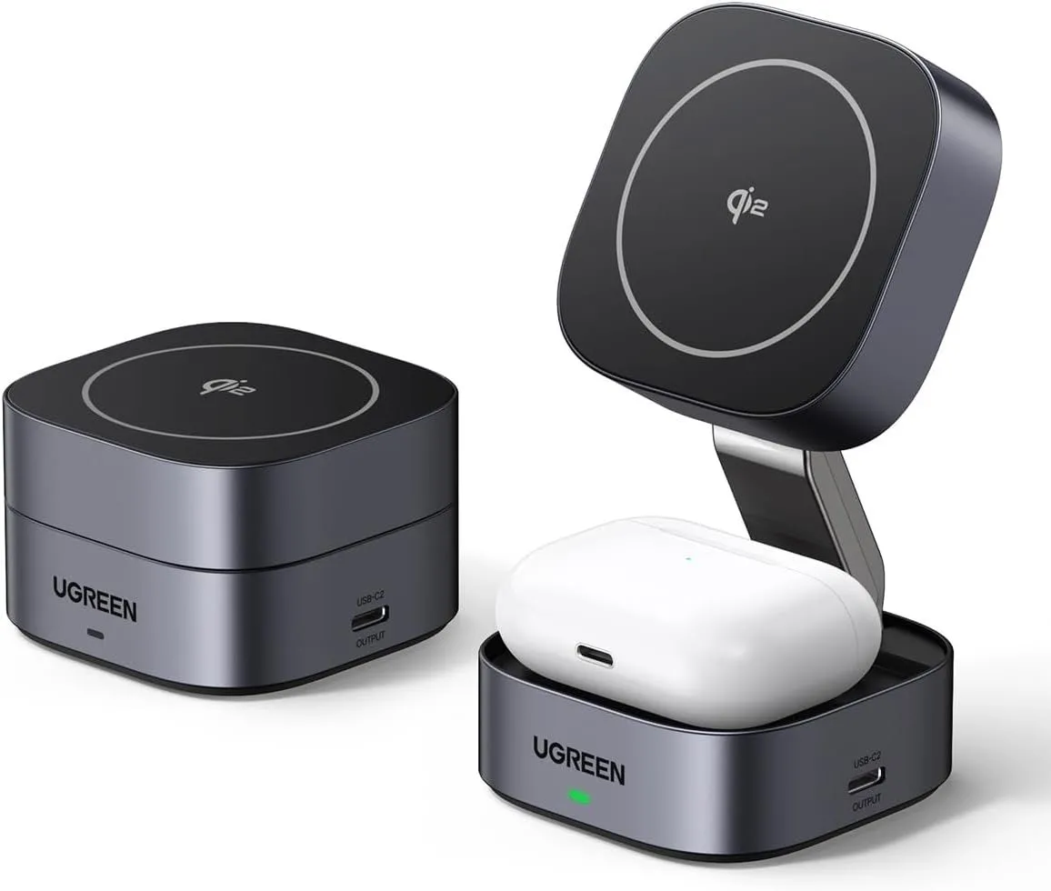 Đế sạc Ugreen Foldable Qi2 làm giá đỡ và sạc cho smartphone, phù hợp khi kết hợp với bàn phím rời.