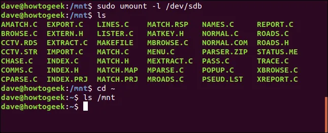 Sử dụng umount -l để lệnh chờ đến khi ổ đĩa không bận, phù hợp cho server game đang chạy tiến trình
